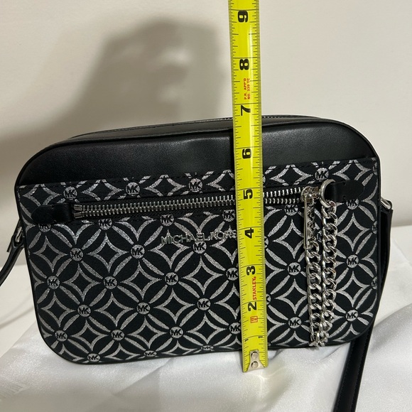 Michael Kors crossbody bag - Picture 11 of 13